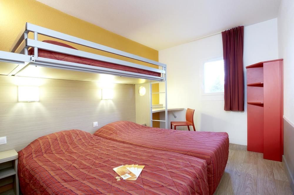 Hotel Campanile Pau Est-Bizanos Exterior foto